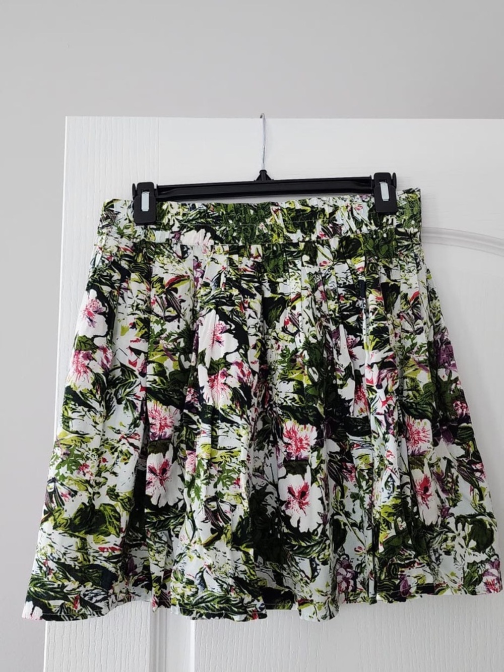 dELiA*s Floral Skirt